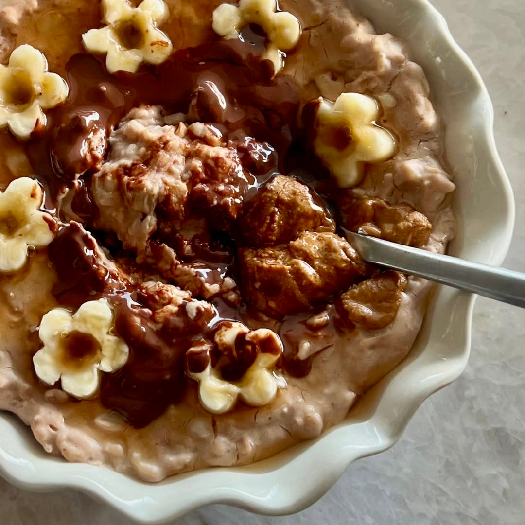 Level Up Your Plate: The Sweet Secret of Cookie Cutters and Fruit!