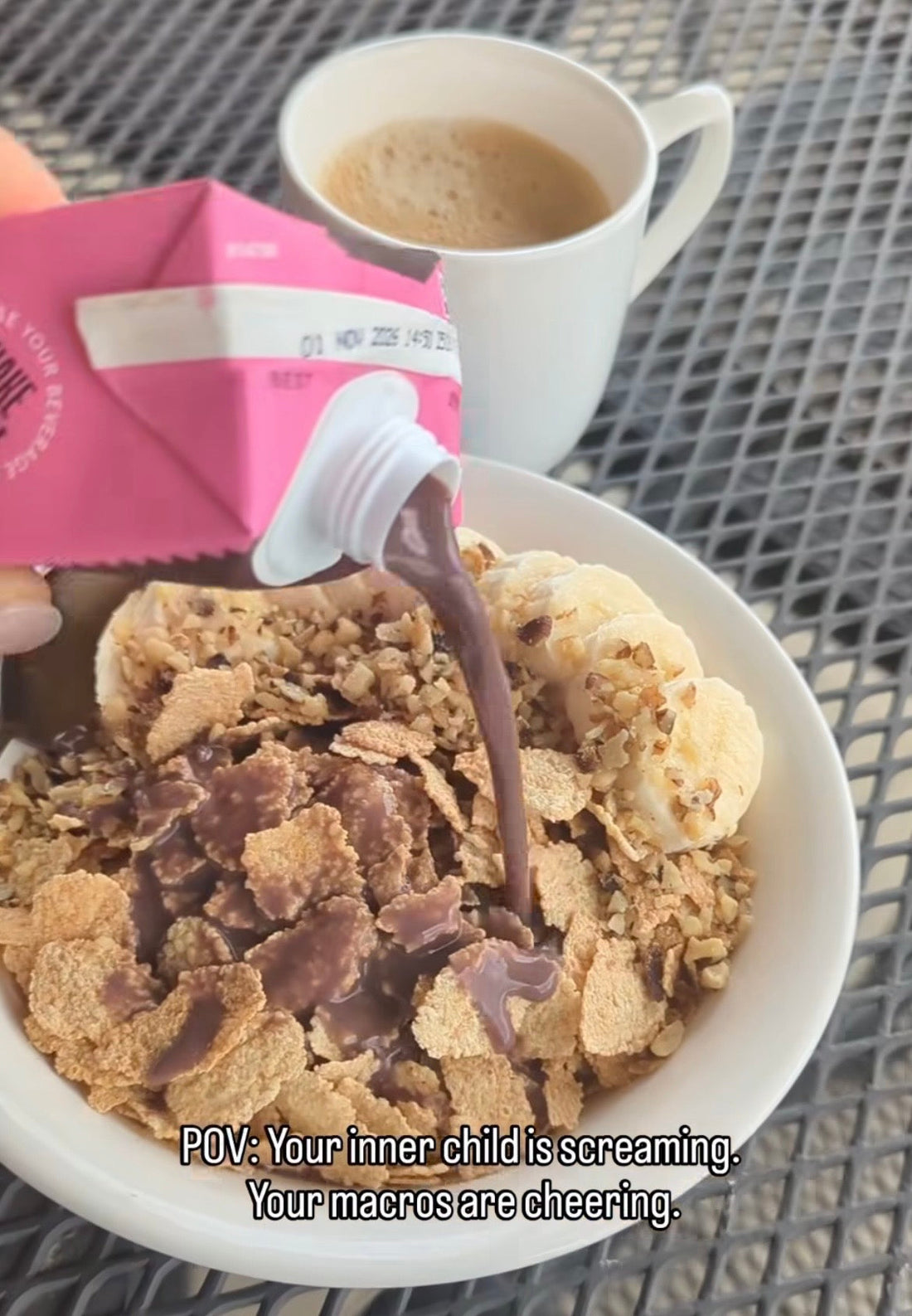 CHOCOLATE PROTEIN 'MILK'