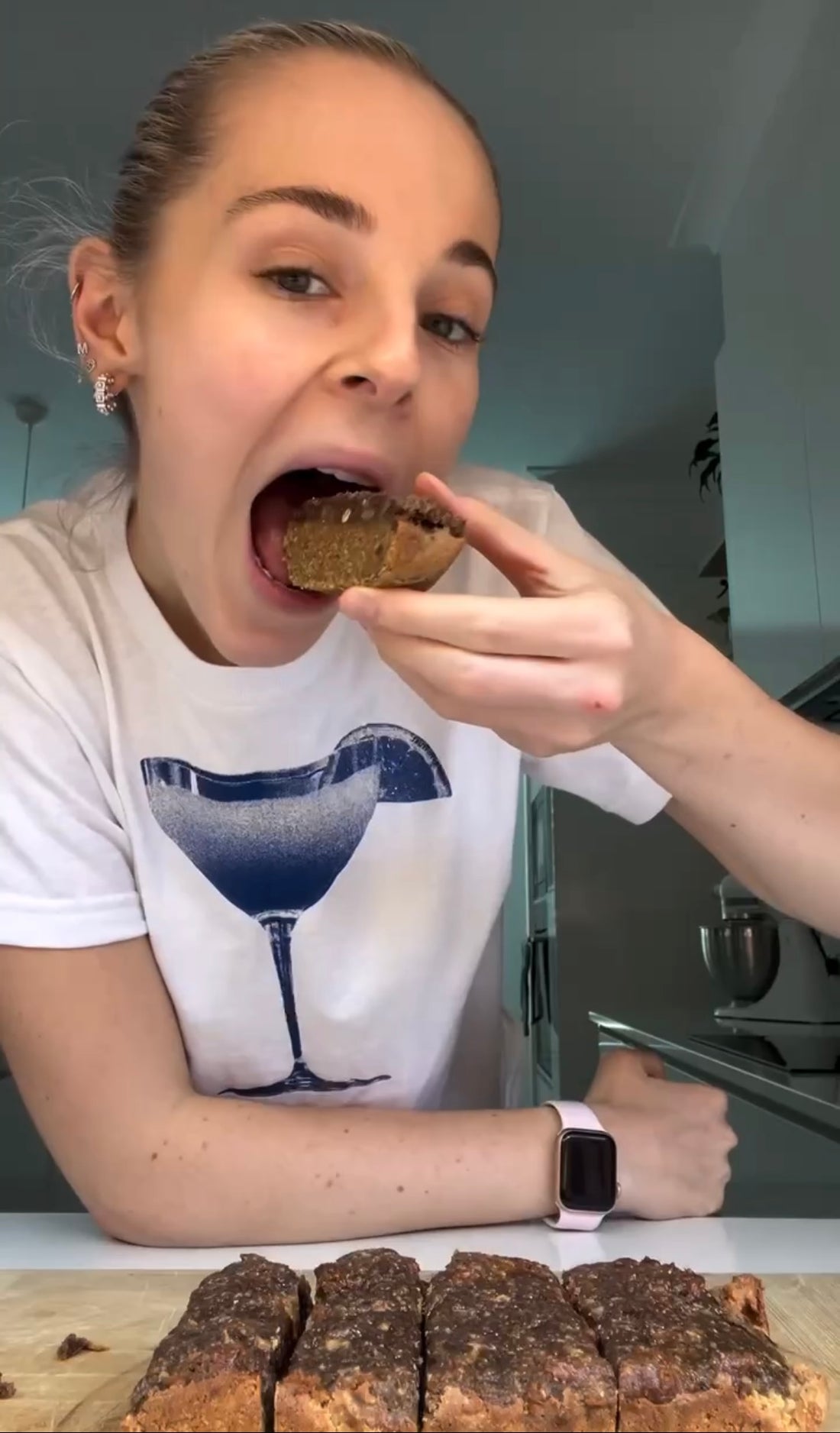 Pecan Almond Bars: A Deliciously Dairy-Free Treat